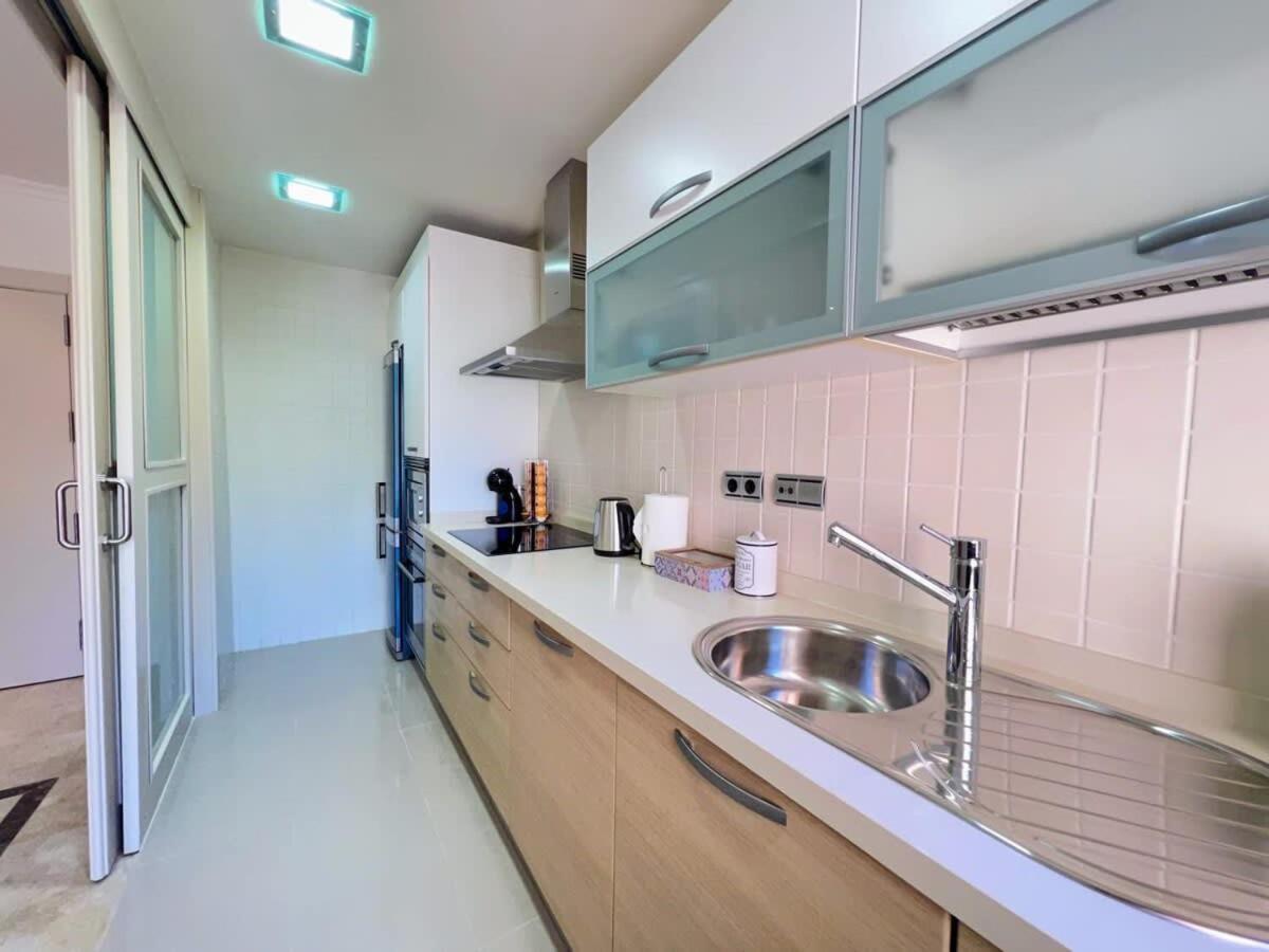Modern 2 Bedroom Beachside Apartment Nr72 Los Alcázares Buitenkant foto