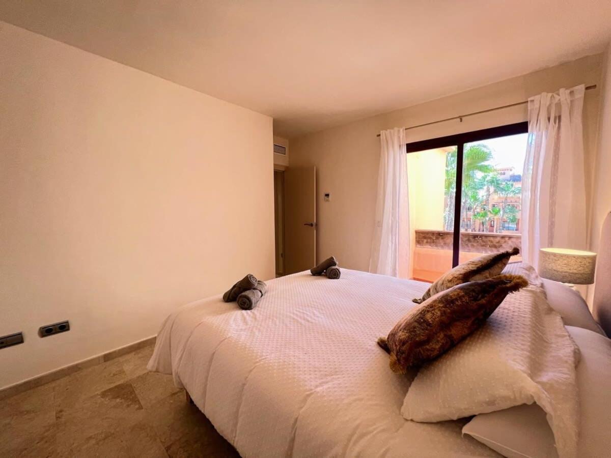 Modern 2 Bedroom Beachside Apartment Nr72 Los Alcázares Buitenkant foto